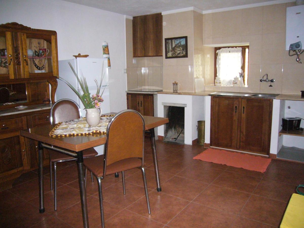 Вилла Casinha Da Aldeia Каштелу-Бранку Экстерьер фото